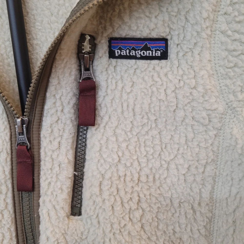 Patagonia Cream Fleece Jacket - Picture 5 of 5